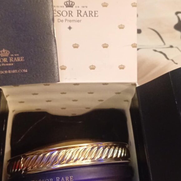 Manny different face creams - Picture 2 of 13